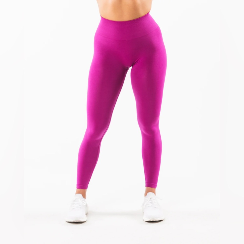NWT Alphalete Amplify Leggings Candy Crush